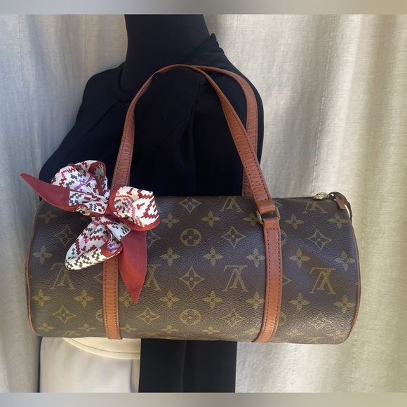 Louis Vuitton Handbags - Louis Vuitton  Monogram Canvas Papillon 30 Bag with COA